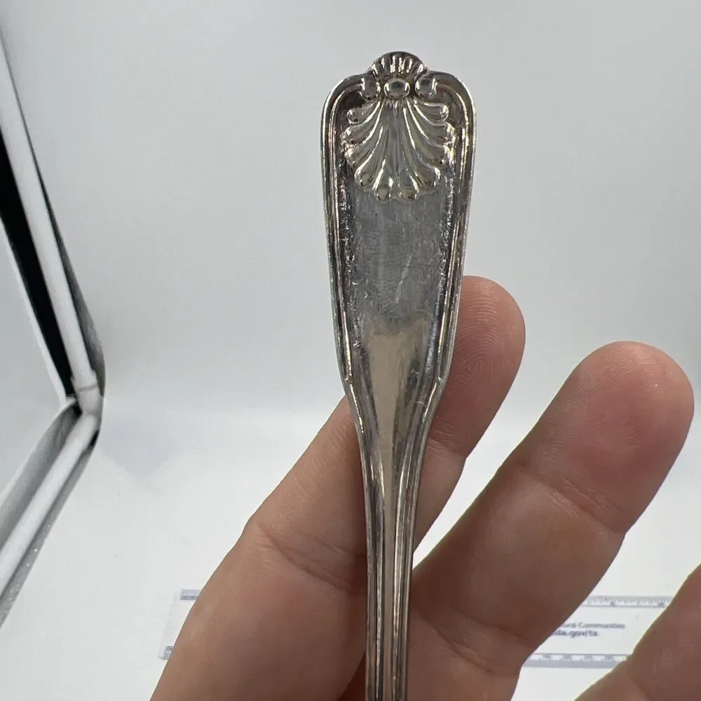 International Silver-plate Korea Teaspoon Spoon Royal Shell / Shell Tip